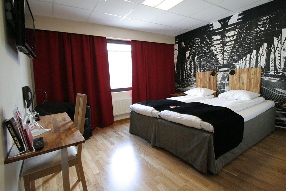 Home Hotel Bristol Arvika Habitación foto
