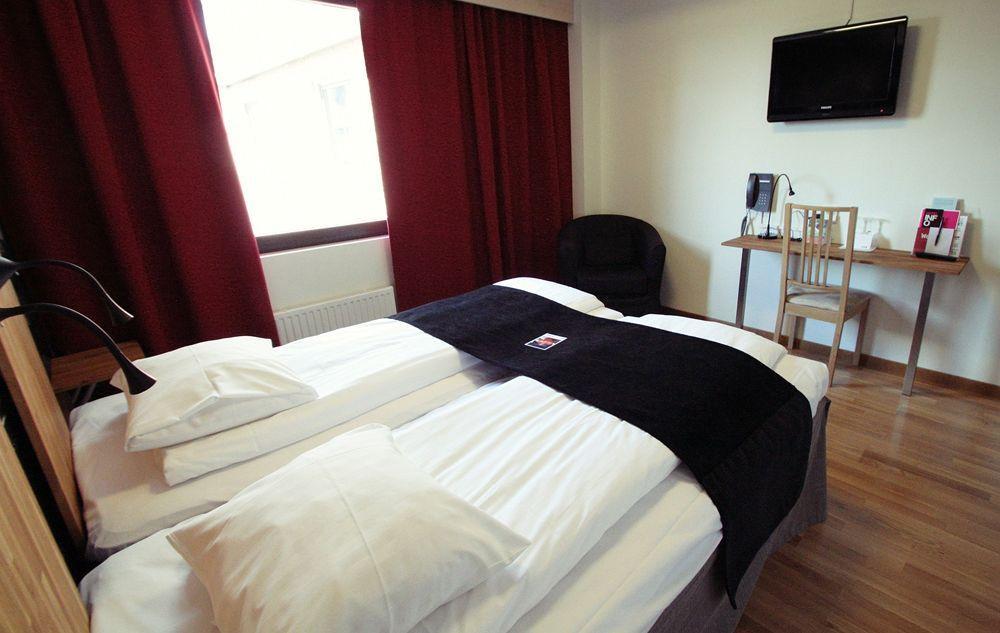 Home Hotel Bristol Arvika Habitación foto